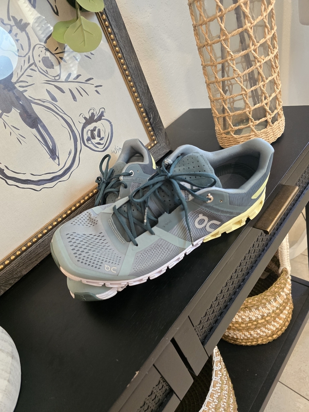 On Running Women’s Cloudflow Sea Limelight Helion Shoes Sneakers 10.5